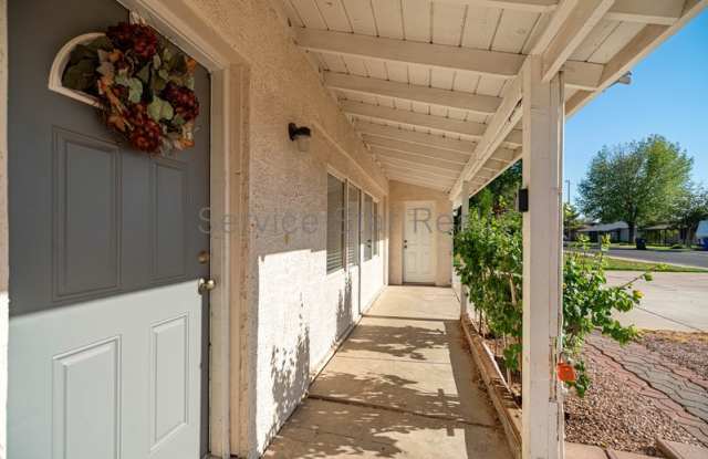 7 S Catalina St Gallery 3