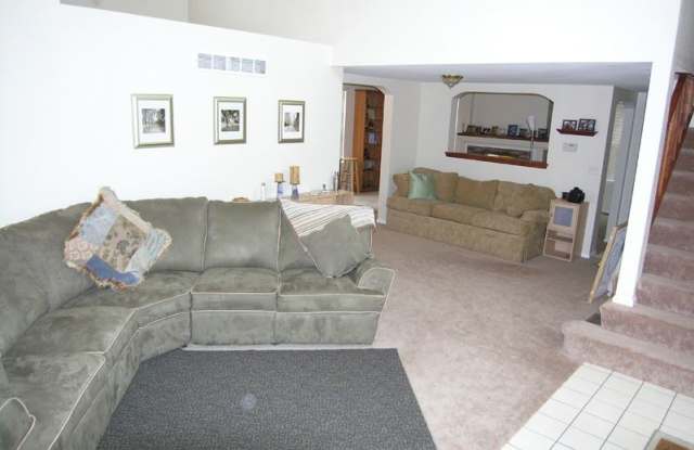 10920 Cannnonade DR. Gallery 2