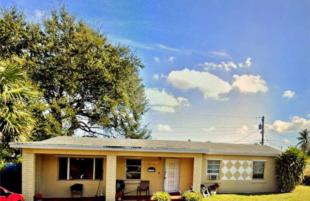16321 NW 18th Ave photos photos