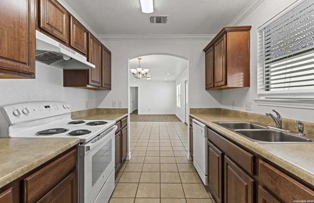 11511 Creek Eagle Gallery 4