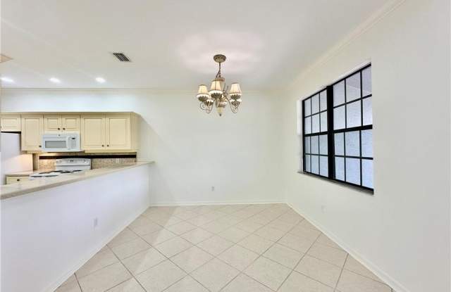 15031 Summit Place Cir Gallery 4