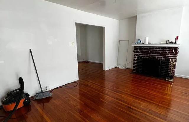 Cute Germantown 3 Bed, 1 Bath Home! Gallery 4