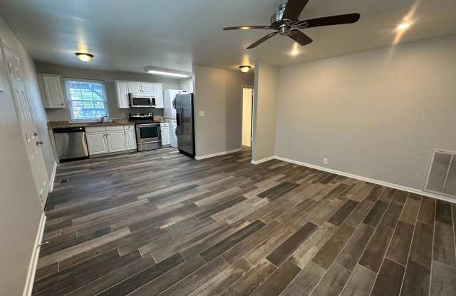 Charming 2 Bed 1 Bath Apartment Near Music Row photos photos