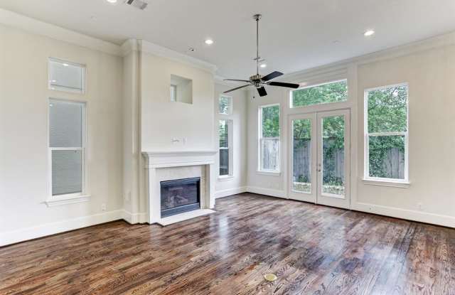10938 Wrenwood Green Gallery 4