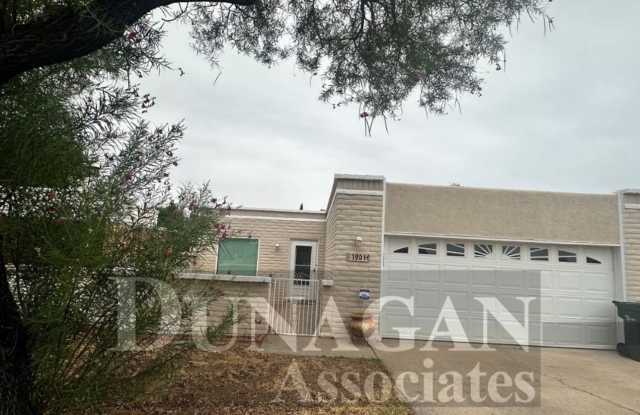 SCHEDULED SHOWING FOR 9/11 @2:35 3 Bedroom 2 Bath Home Near Golf Course  Local Schools photos photos