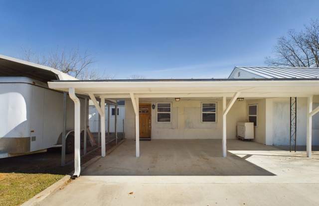 802 Apple St. photos photos