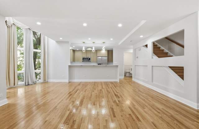 5510 S CORNELL Avenue Gallery 2
