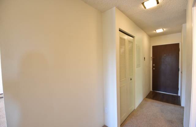 3240 Iris Ave photos photos