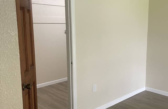 675 Wooddale Boulevard - 111 Gallery 3