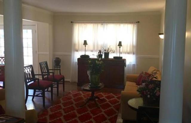 9003 ROLLINGWOOD DRIVE Gallery 2