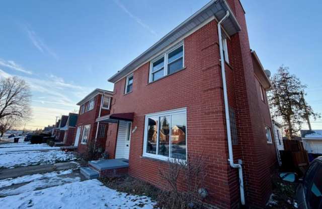 Three bedroom One and a half bath Brick Colonial home for lease - 17341 Rowe Street, Detroit, MI 48205