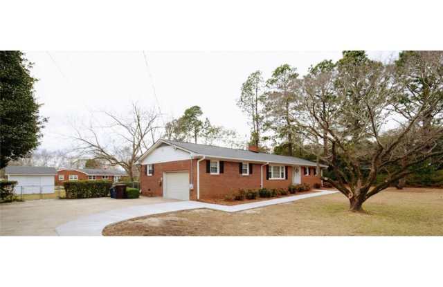 211 Stacy Weaver Drive Gallery 2