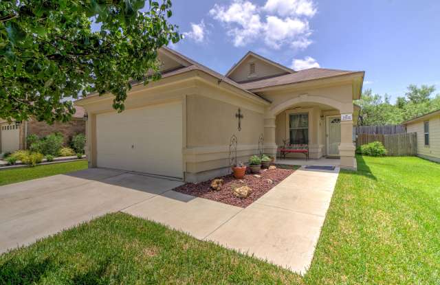 2702 Perkins Pl. Gallery 2