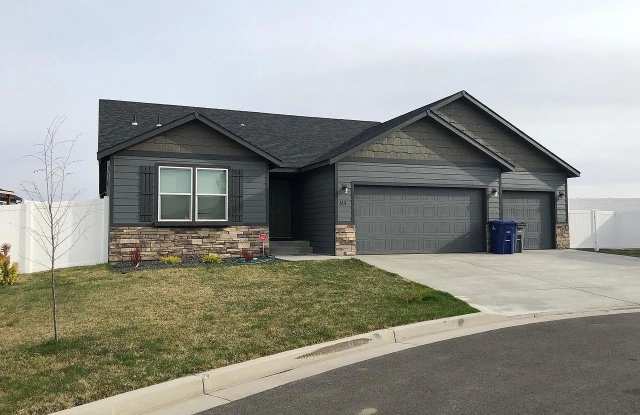 8811 West Pirates Court - 8811 West Pirates Court, Spokane County, WA 99224