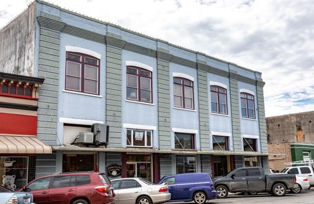129 W Alamo Street - 1 - 129 West Alamo Street, Brenham, TX 77833
