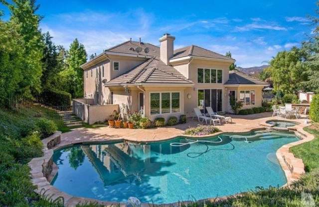 255 Rosemont Court - 255 Rosemont Court, Lake Sherwood, CA 91361