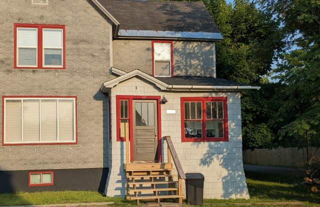 57594 Caledonia St Gallery 1