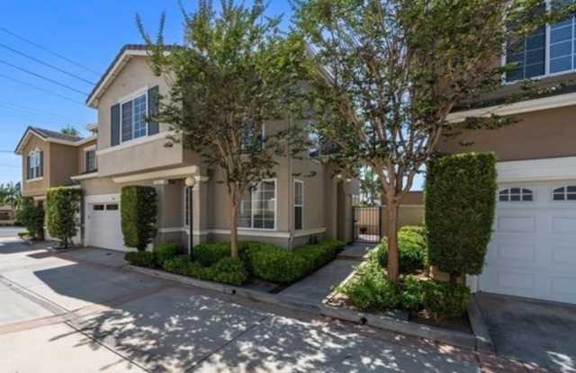 7805 Garfield Avenue photos photos