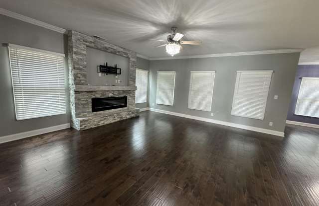 418 NW Fern Terrace Drive Gallery 4