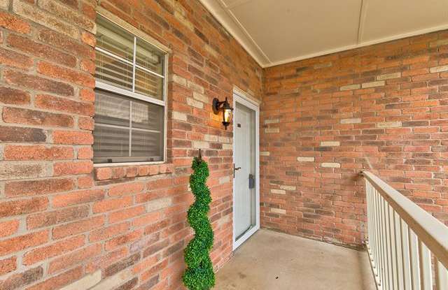 8511 Westover Court Gallery 4