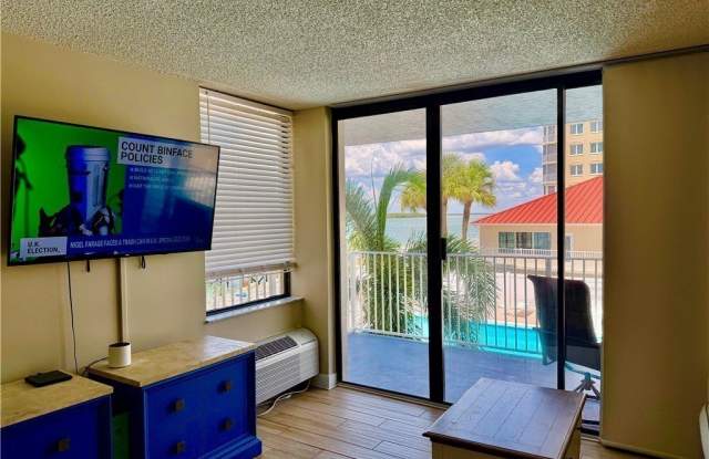 8701 Estero Boulevard Gallery 2