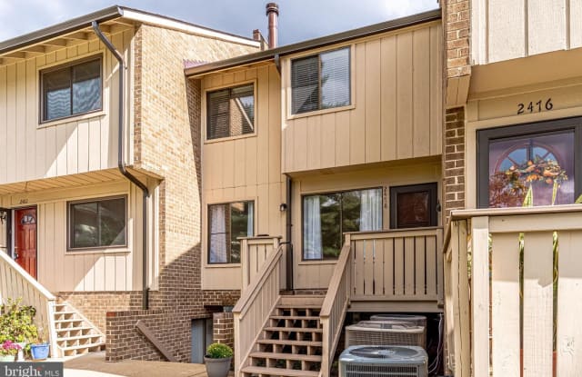 2478 GLENGYLE DR #187 - 2478 Glengyle Drive, Oakton, VA 22181