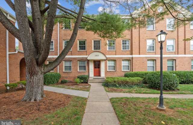 2807 ARLINGTON BOULEVARD - 2807 Arlington Boulevard, Arlington, VA 22201