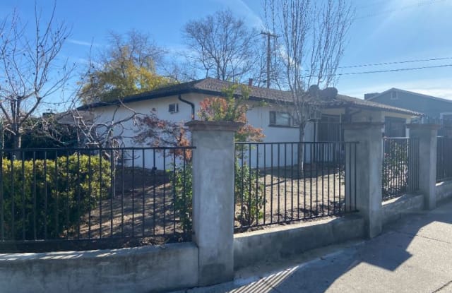 5950 Gay Way - 5950 Gay Way, North Highlands, CA 95660