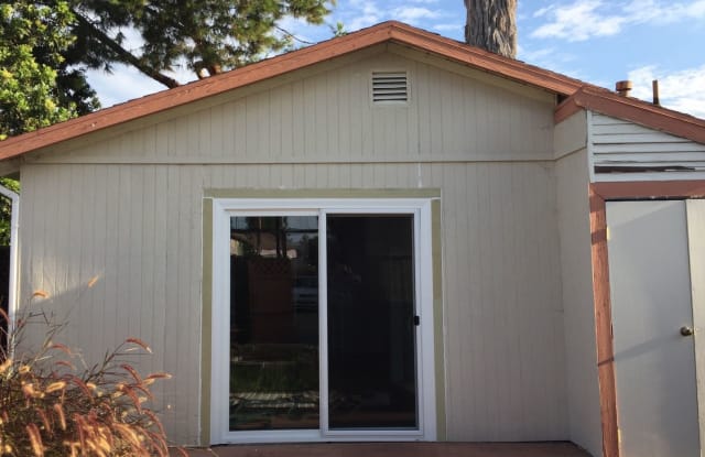 3622 1/2 COLLIER AVENUE - 3622 1/2 Collier Ave, San Diego, CA 92116