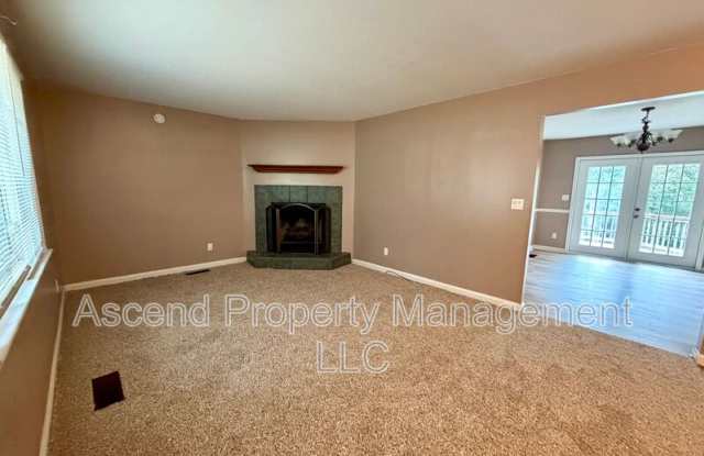 5428 Country Village Dr Gallery 4