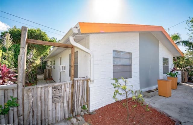 230 Fairweather LN - 230 Fairweather Lane, Fort Myers Beach, FL 33931