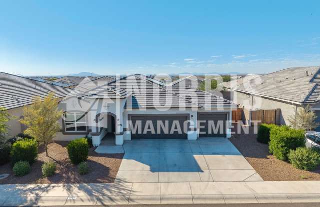 Beautiful Large Home in North Casa Grande Gallery 3
