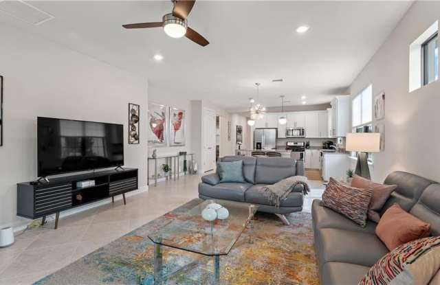 12250 Canal Grande Dr lot: 379 photos photos