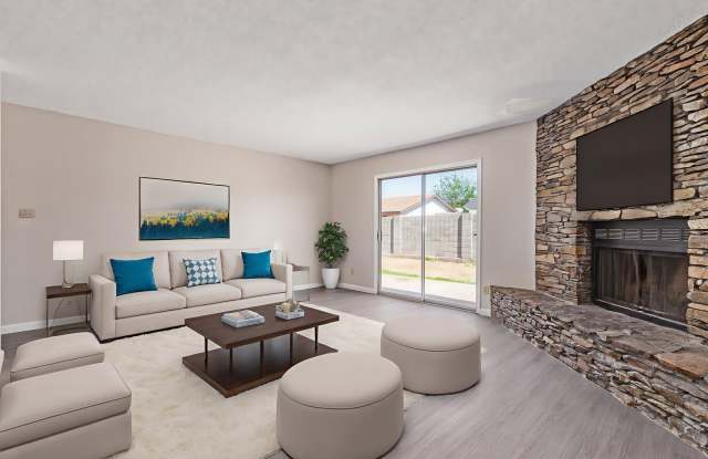 BEAUTIFUL 3 BEDROOM 2 BATHROOM HOME IN PHOENIX photos photos