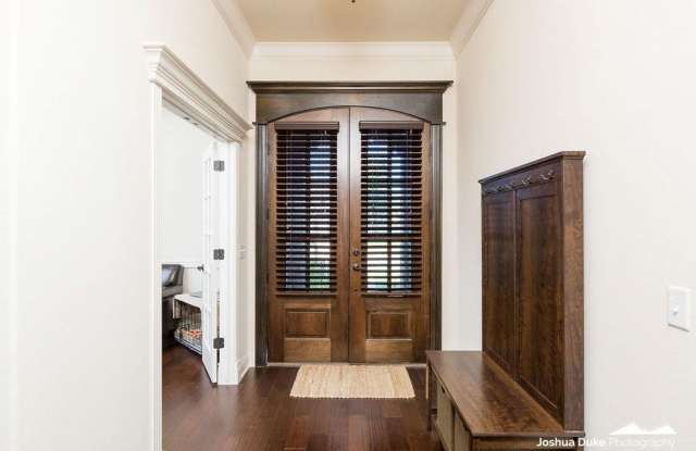 Stunning home in Hamptons Subdivision w/an office! Near Stonebridge Meadows GC! Gallery 4