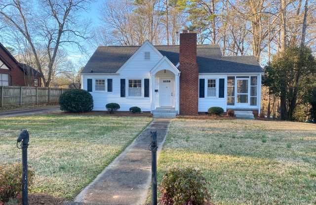 2bed/1ba House off Union St S. of Downtown Concord close to McAllister Elementary - 51 Eastcliff Drive Southeast, Concord, NC 28025
