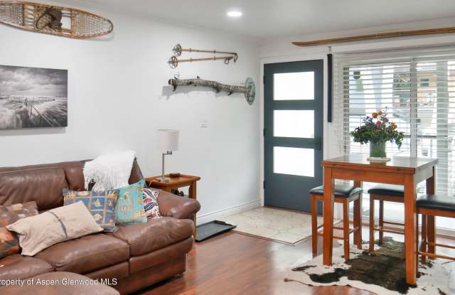 100 E DEAN Street unit: 2C photos photos