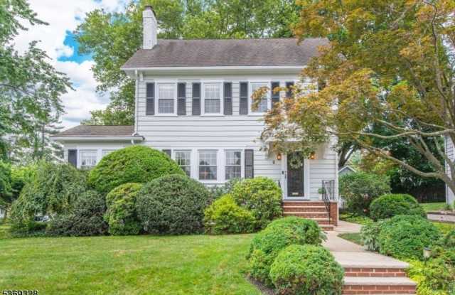 2 Inness Pl - 2 Inness Place, Glen Ridge, NJ 07028