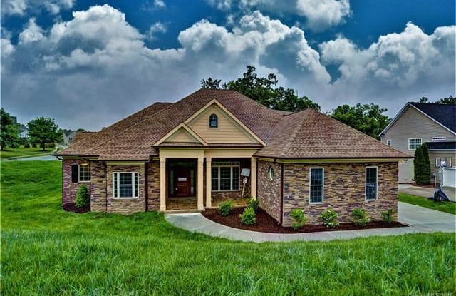 8922 Landsdowne Avenue - 8922 Ladnsdowne Avenue, Harrisburg, NC 28075