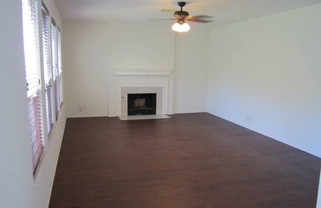 714 Belmark Ct Gallery 4