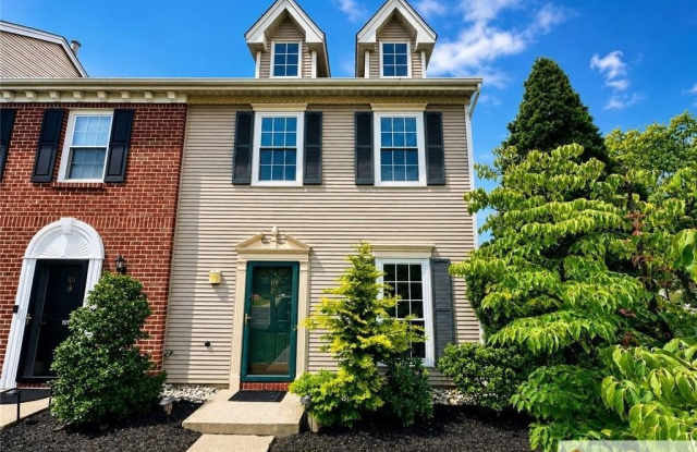 102 Goodwin Drive photos photos