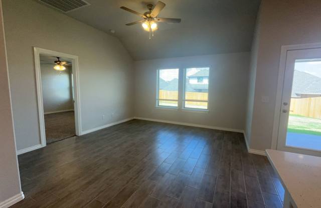 Brand New 3 Bedroom Home in Edmond with Storm Shelter Gallery 3