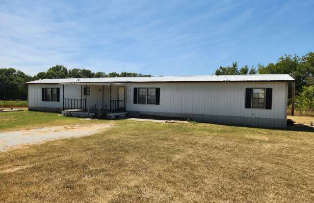 10639 County Road 3600 Gallery 1