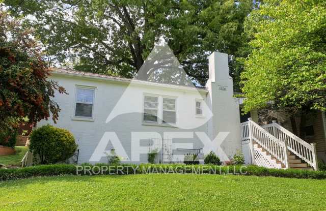 NORTH KNOX - 3 Bd Single Family Brick Rancher in Historic North Hills Neighborhood! photos photos