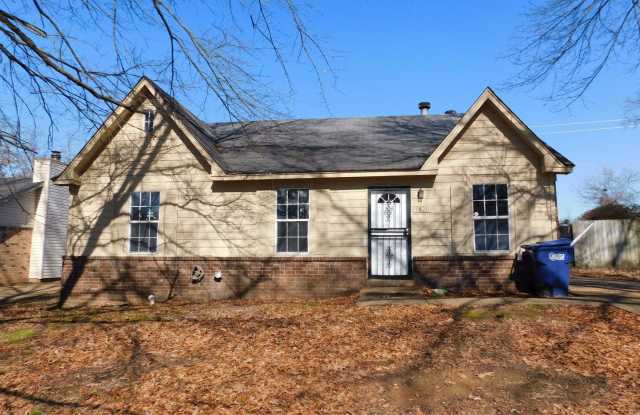 5820 Briarwood Dr Horn Lake, MS photos photos