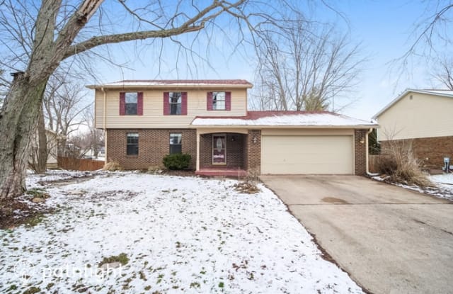 8641 Fox Ridge Lane - 8641 Fox Ridge Lane, Indianapolis, IN 46256