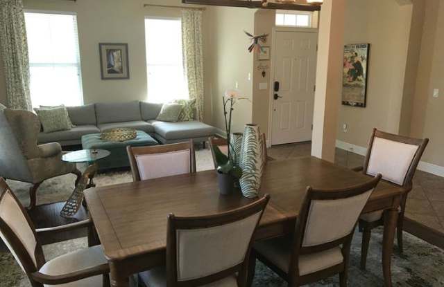 7212 Londale Boulevard Gallery 3