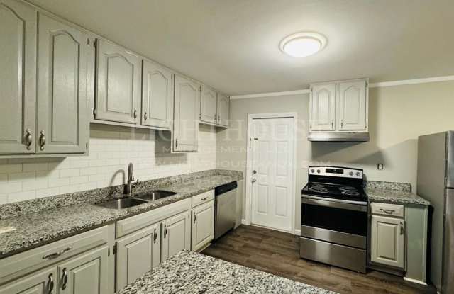 1505 Rambling Road photos photos