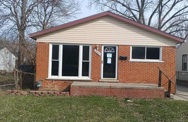 3 bed 1 bath brick ranch - Available now! photos photos