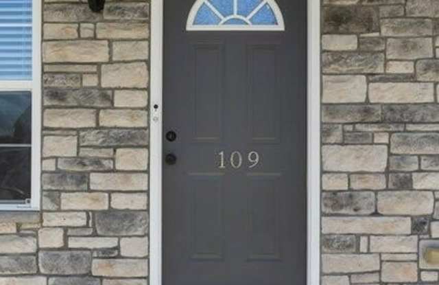 109 Cornwallis Drive Gallery 3